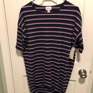 ❤️NWT Red White and Blue Irma